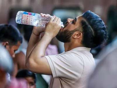 रास्ते में प्यास लगे तो टेंशन नहीं! भीषण गर्मी के बीच इन जगहों पर मिलेगा पीने का पानी; CM ने दिए निर्देश