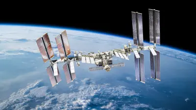 ISS astronauts had to shelter in place in the SpaceX Dragon capsule because of an air leak