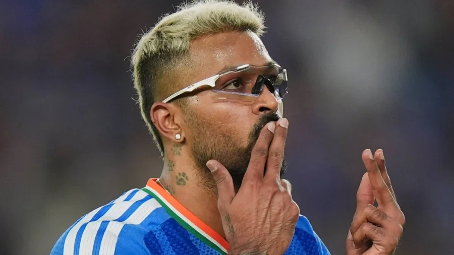 Hardik Pandya Leaves Mumbai Indians' Facility, Moves To Bangalore; Here's What It Means