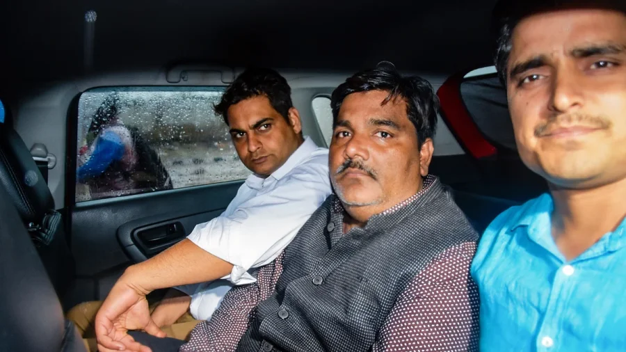 Ex-AAP councillor Tahir Hussain, 4 others get life for IB officer's murder in Delhi riots