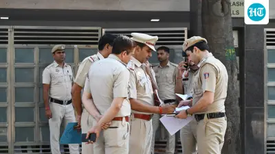 Jewellery worth  ₹2 crore stolen from parked car after businessman stops for dinner in Delhi