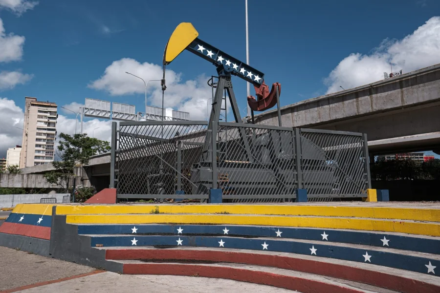 Trump’s ‘biggest oil deal in world history’ in Venezuela reeks of ‘colonial cronyism’ and could easily fall apart, experts say