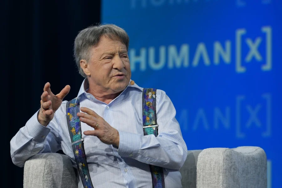 AI visionary Ray Kurzweil is joining a Silicon Valley startup developing a brain computer system that involves snorting nano particles