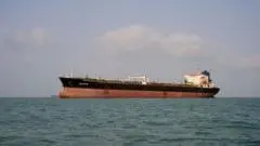 US hits three Iranian oil tankers after saying its warships were targeted
