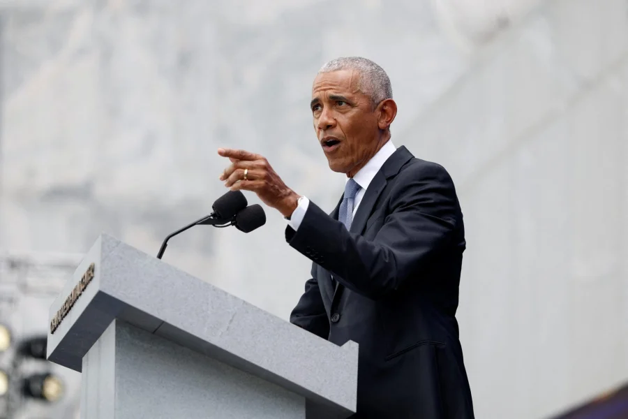 While Barack Obama urges Democrats to make AI a campaign issue, Trump downplays the need to slow development despite dire warnings 
