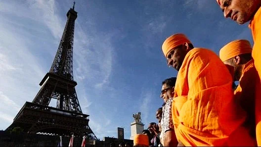 Women staff exclusion during BAPS visit costs Eiffel Tower chief his job
