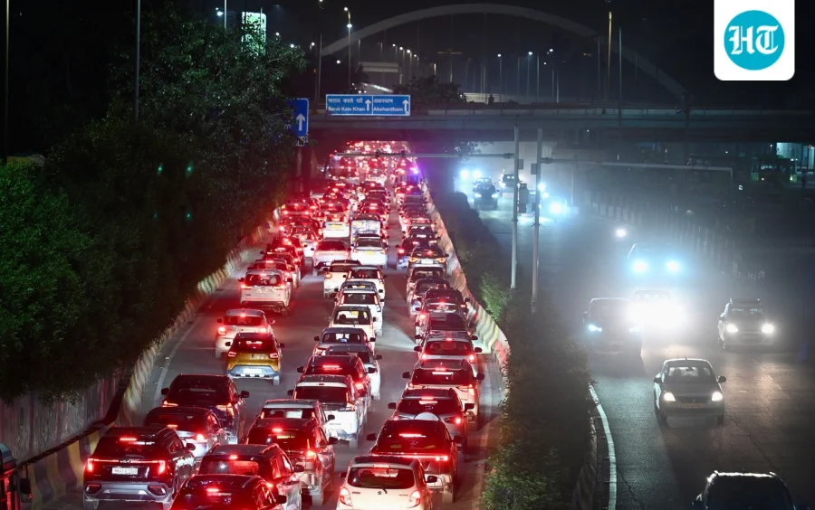 Bottlenecks, abrupt 90-degree angle: Design flaws behind Barapullah Phase-III lead to traffic chaos across Delhi